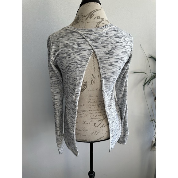 Lululemon Beat the Heat Long Sleeve Tie Back Shirt Sz 6 Medium M Tiger Space Dye - Picture 1 of 6